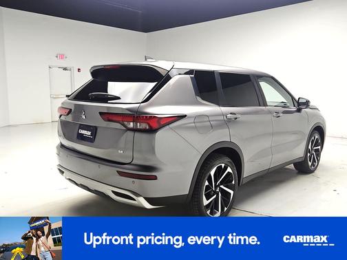 2022 Mitsubishi Outlander SE