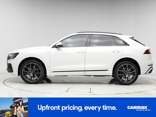 2023 Audi Q8 Premium Plus