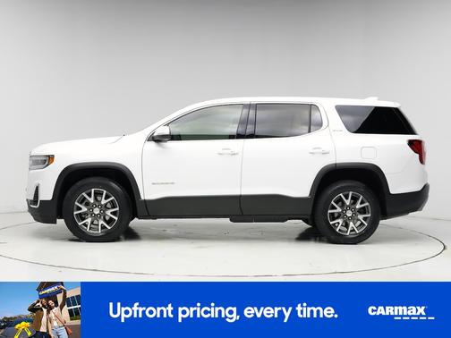 White 2022 GMC Acadia SLE