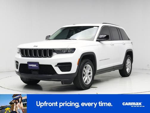 White 2024 Jeep Grand Cherokee Laredo X