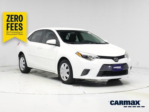 White 2016 Toyota Corolla LE