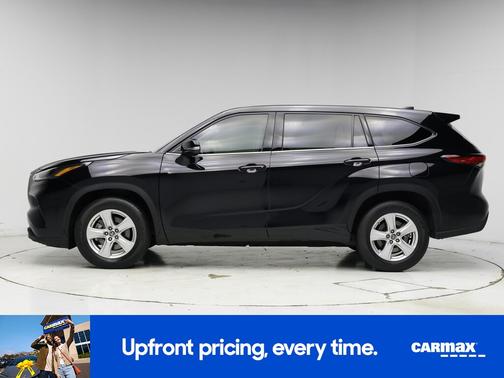 2022 Toyota Highlander LE