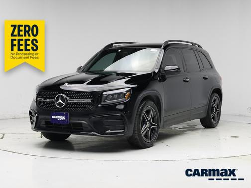 Black 2024 Mercedes-Benz GLB 250