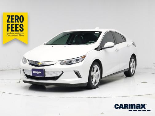 White 2018 Chevrolet Volt LT