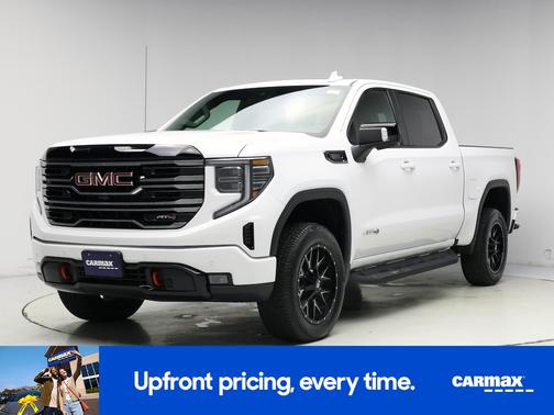 White 2025 GMC Sierra 1500 AT4