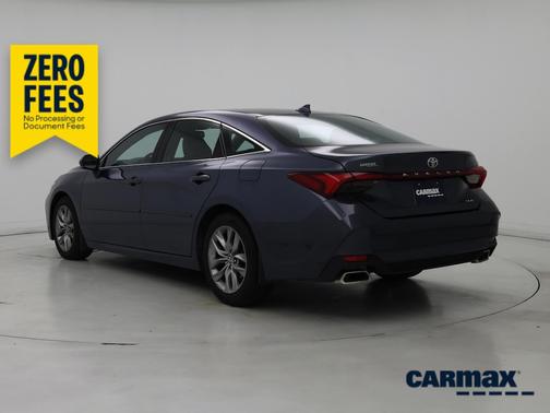 Gray 2022 Toyota Avalon XLE