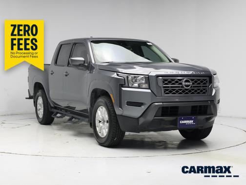 Gray 2022 Nissan Frontier SV