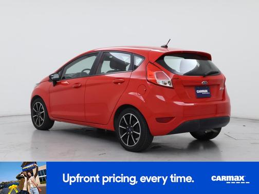Red 2015 Ford Fiesta SE