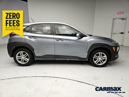 Gray 2020 Hyundai KONA SE