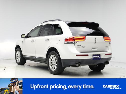 2015 Lincoln MKX Base