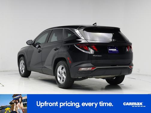 2023 Hyundai TUCSON SE