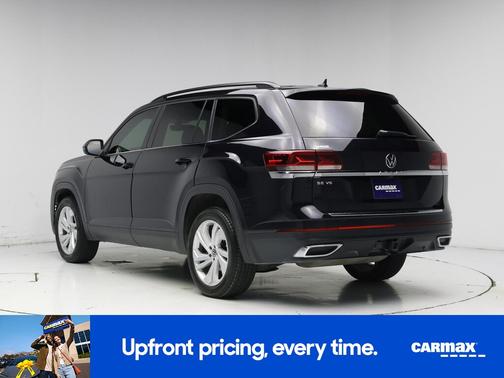 Black 2023 Volkswagen Atlas SE w/Tech