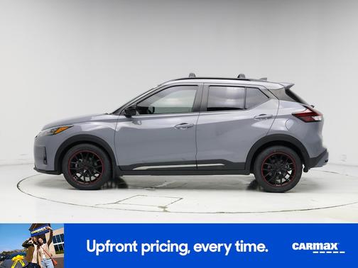 2021 Nissan Kicks SR