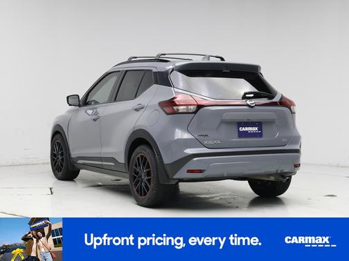 2021 Nissan Kicks SR