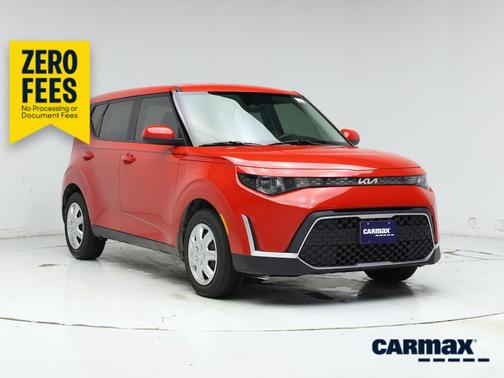 Red 2024 Kia Soul LX