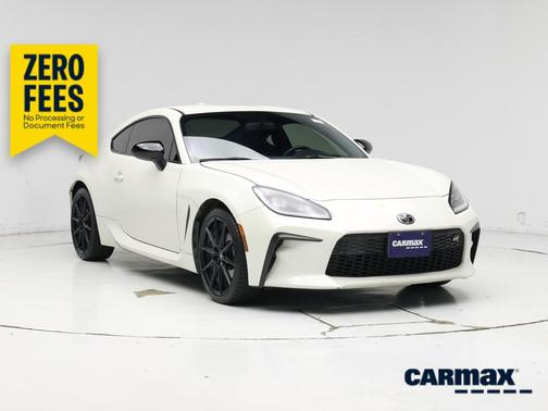White 2023 Toyota GR86 Premium