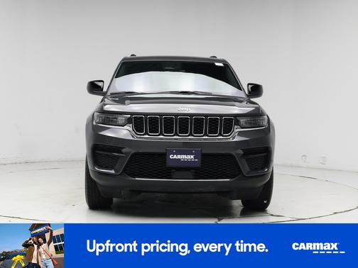 Gray 2025 Jeep Grand Cherokee Laredo X