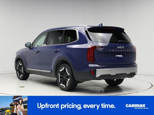 Blue 2023 Kia Telluride S