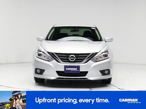 2017 Nissan Altima SV