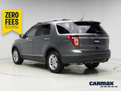 Gray 2014 Ford Explorer XLT