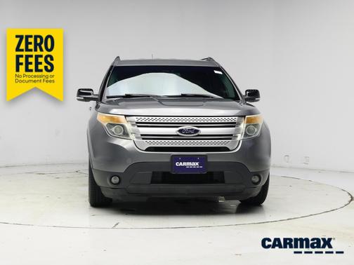 Gray 2014 Ford Explorer XLT