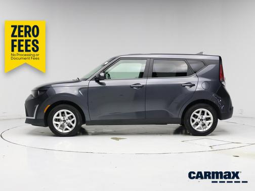 Gray 2023 Kia Soul LX