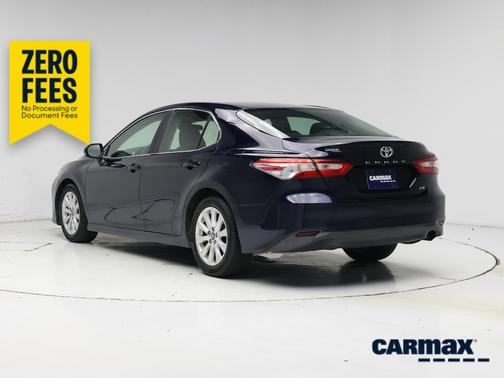 Blue 2018 Toyota Camry LE