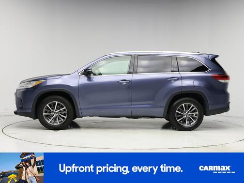 Blue 2018 Toyota Highlander XLE