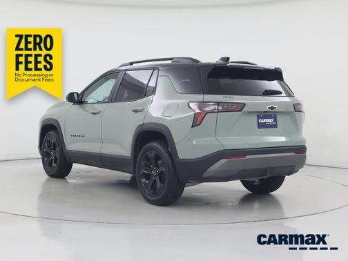 Green 2025 Chevrolet Equinox LT