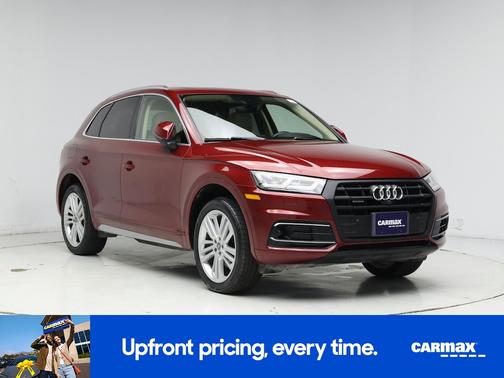 Red 2018 Audi Q5 Prestige