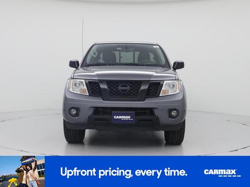Gray 2019 Nissan Frontier SV