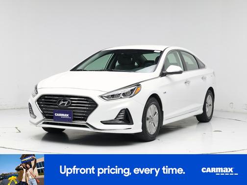 2018 Hyundai SONATA Hybrid SE