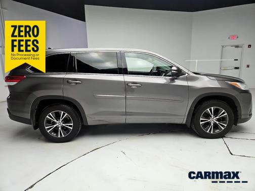 Gray 2017 Toyota Highlander LE Plus