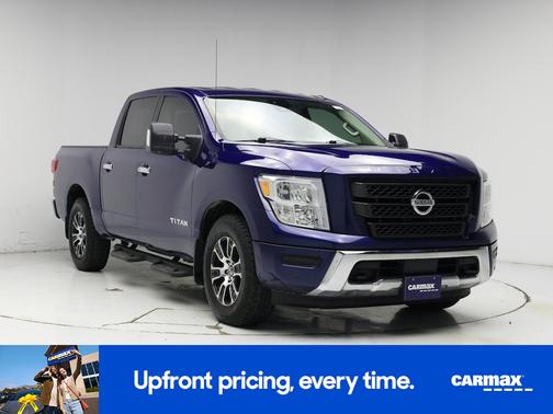 2021 Nissan Titan SV