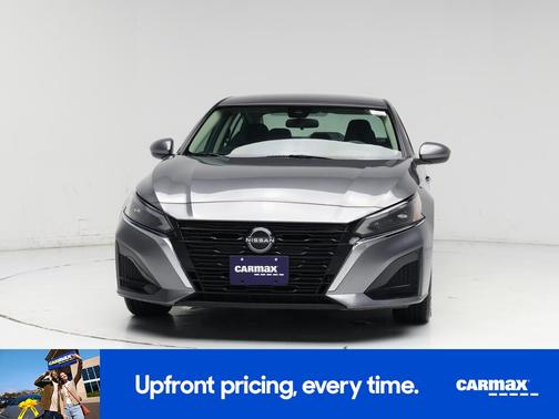 2023 Nissan Altima SV