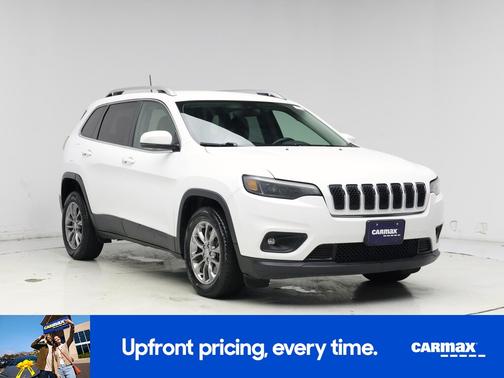 White 2019 Jeep Cherokee Latitude Plus
