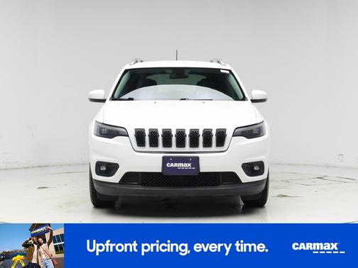 White 2019 Jeep Cherokee Latitude Plus