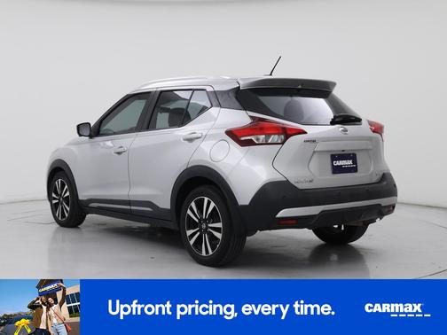 Silver 2020 Nissan Kicks SR