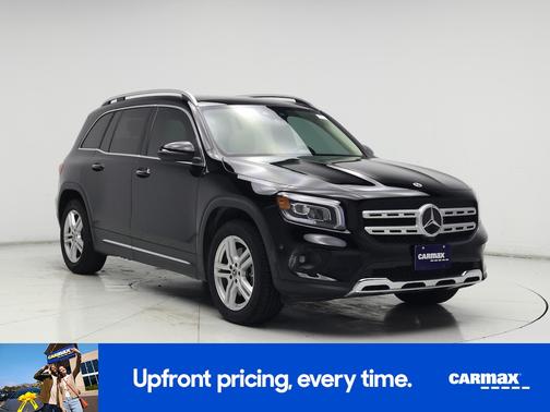 Black 2023 Mercedes-Benz GLB 250