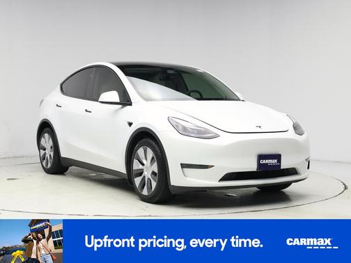 White 2023 Tesla Model Y Long Range