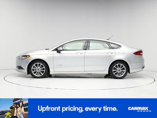 2017 Ford Fusion Hybrid SE
