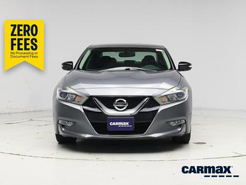 Gray 2016 Nissan Maxima SR