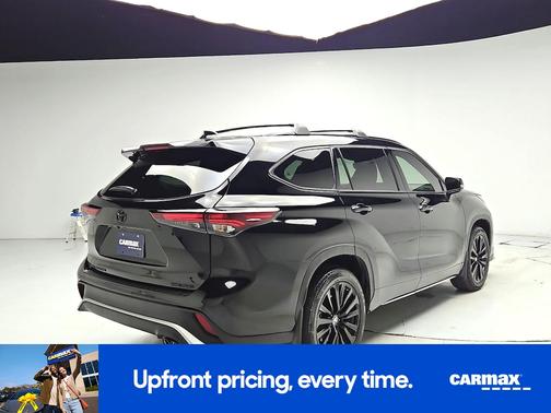 2025 Toyota Highlander XSE