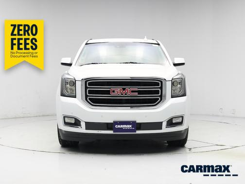 White 2017 GMC Yukon XL SLE