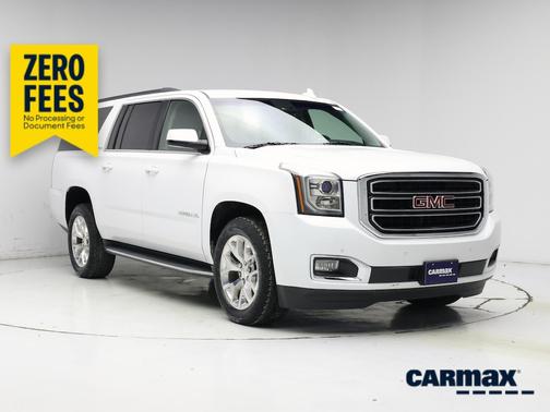 White 2017 GMC Yukon XL SLE