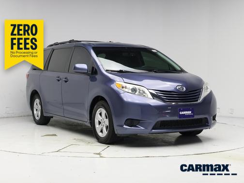 Blue 2017 Toyota Sienna LE
