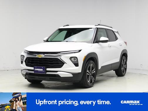 White 2025 Chevrolet Trailblazer LT