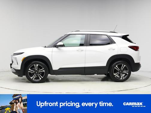 White 2025 Chevrolet Trailblazer LT