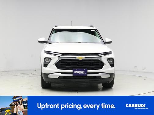 White 2025 Chevrolet Trailblazer LT