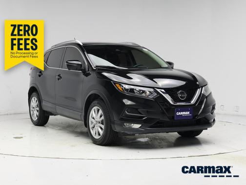 Black 2022 Nissan Rogue Sport SV